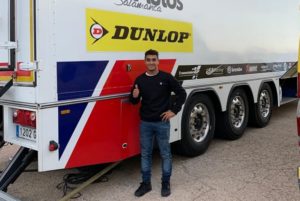 Andrés junto al Team EasyRace