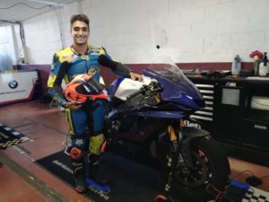 Andrés y la R6 del EasyRace