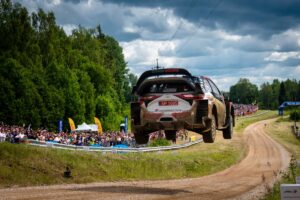 tanak-toyota-rally-estonia-2019-soymotor