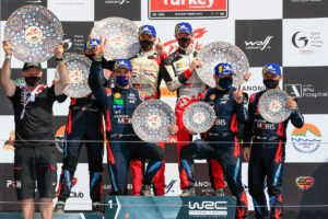 podio-final-rallye-turquia-2020