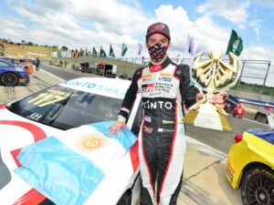 Rossi-podio-stock-car