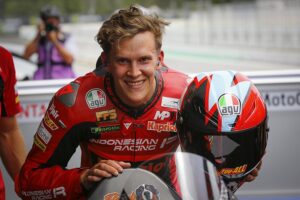 _gp_6735.gallery_full_top_fullscreen
