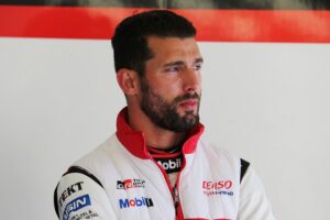 PECHITO-LOPEZ