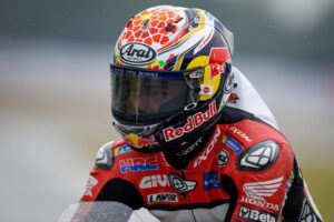 30-takaaki-nakagami_dsc9787.gallery_full_top_fullscreen