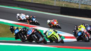 Ridersontrackrace2