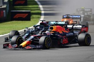 Max-Verstappen-gana-en-México