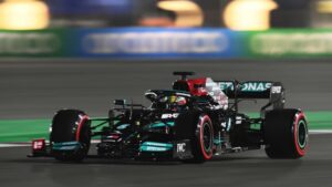 lewis-hamilton_862x485