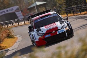 elfyn-evans-y-thierry-neuville-empatan-a-la-decima-en-el-shakedown-de-japon_full