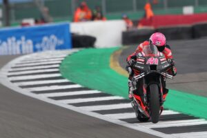 aleix-espargaro-viernes-silvesrtone