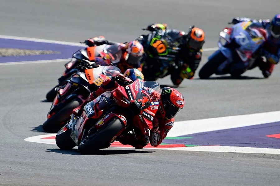 francesco-bagnaia-ducati-team-