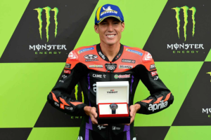 aleix-espargaro-silverstone-pole