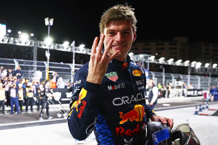 en-las-vegas-max-verstappen-se-corono-campeon-del-M6IJYG4H5NE67I76TCZXF6Z454