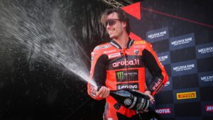 bulega-10056_dcp_r1_2025_ambience_full